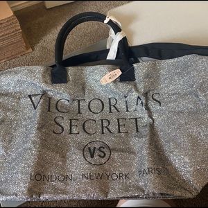 Victoria’s Secret Overnight Bag/Tote